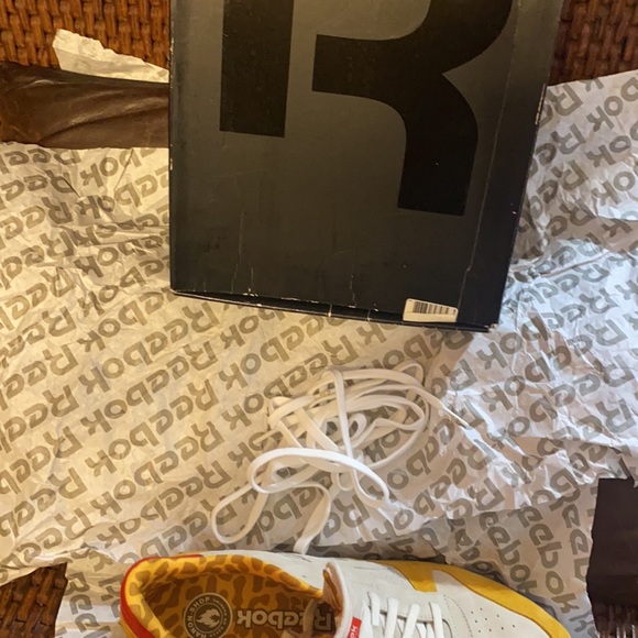 Men’s Reebok Hanson x30th anniversary edition Classic Size 12 sneakers - Picture 8 of 8